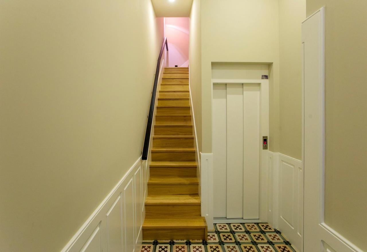 Charming Studio In Historic Downtown Porto Luaran gambar