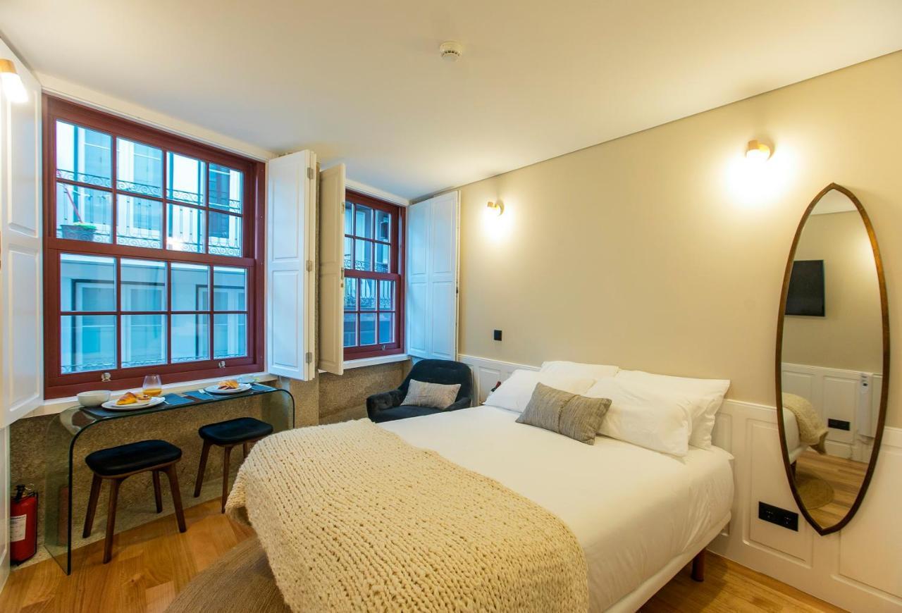 Charming Studio In Historic Downtown Porto Luaran gambar