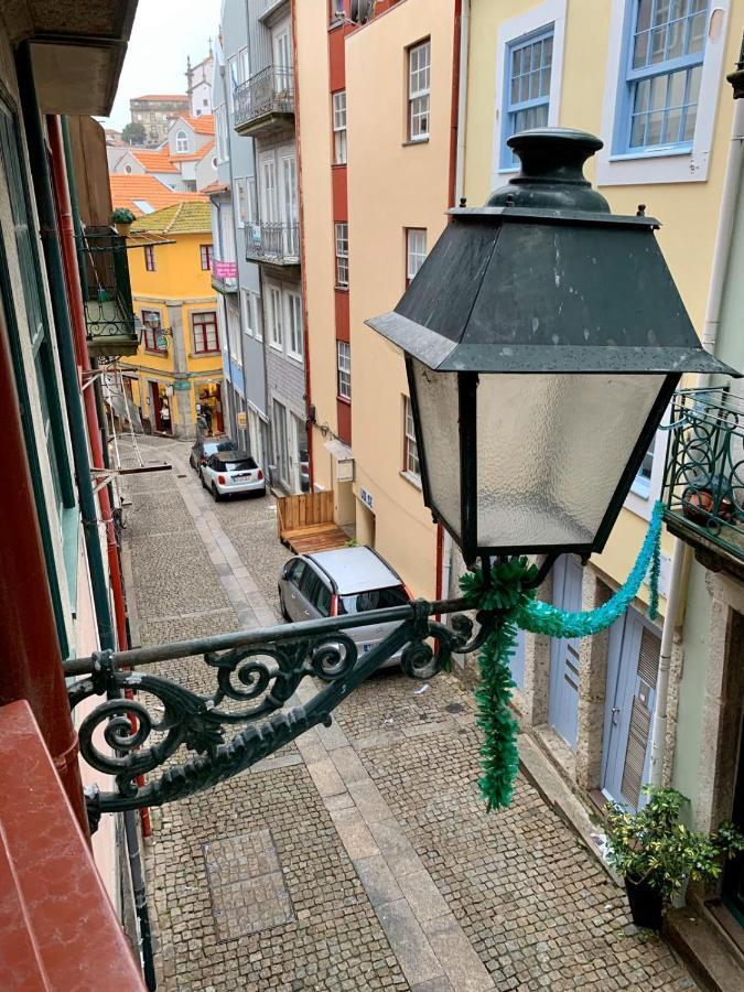 Charming Studio In Historic Downtown Porto Luaran gambar